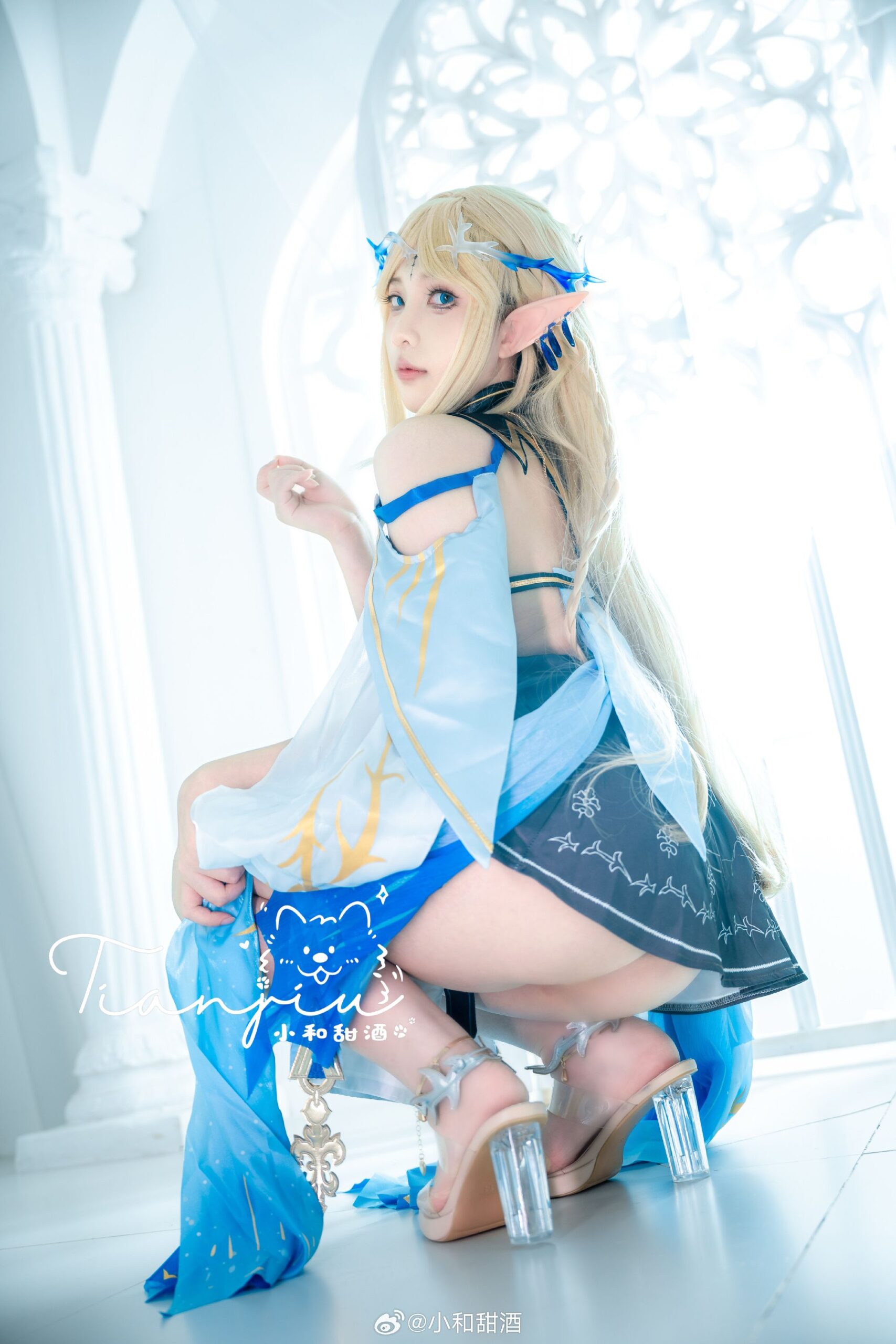 小和甜酒COSPLAY《鸣潮》卡提希娅