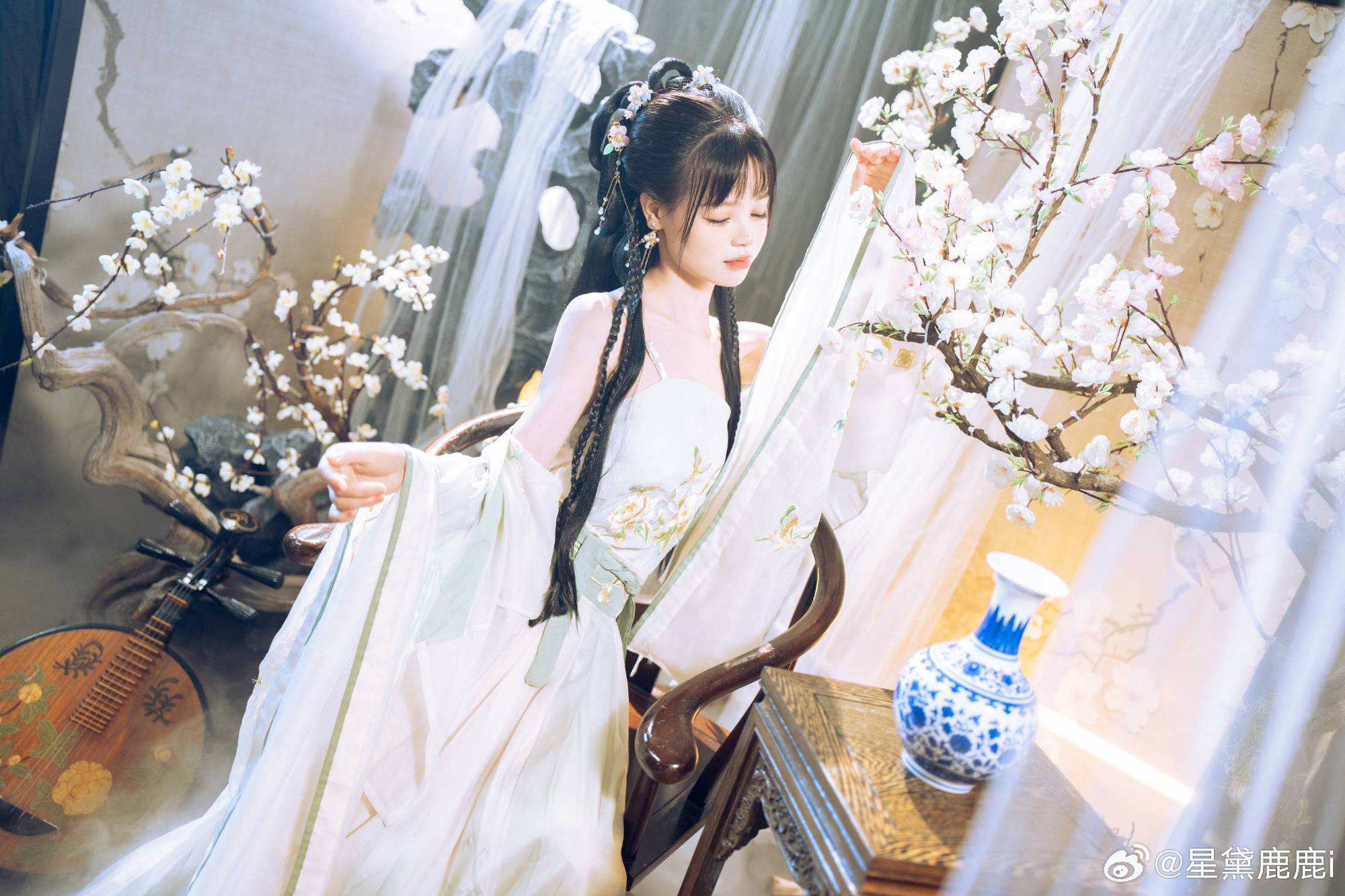 星黛鹿鹿i绿衣汉服COSPLAY写真