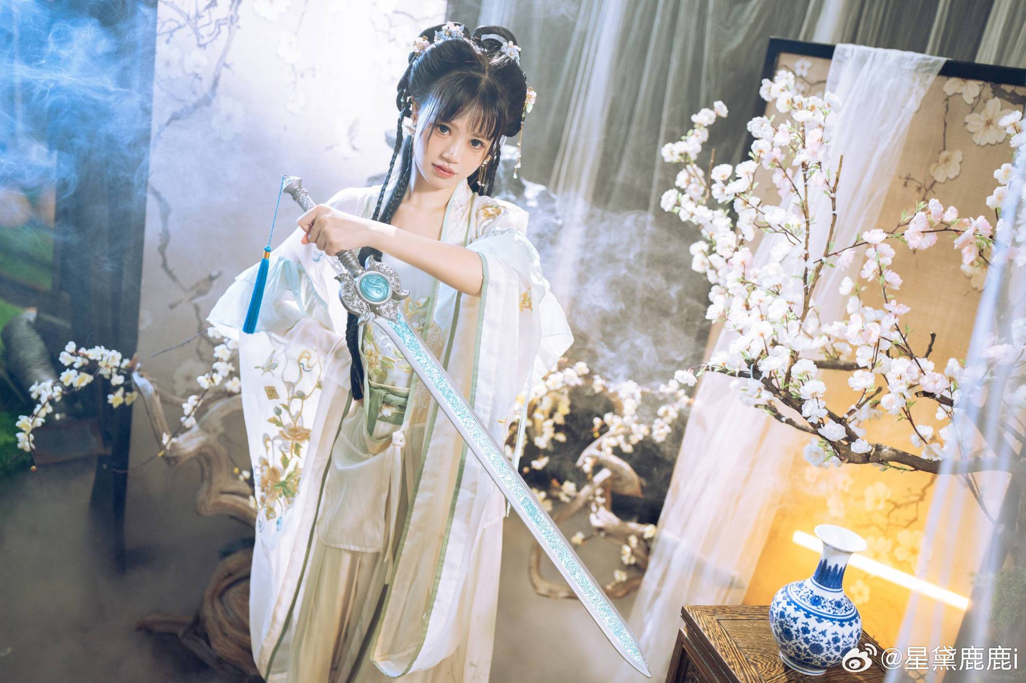 星黛鹿鹿i绿衣汉服COSPLAY写真