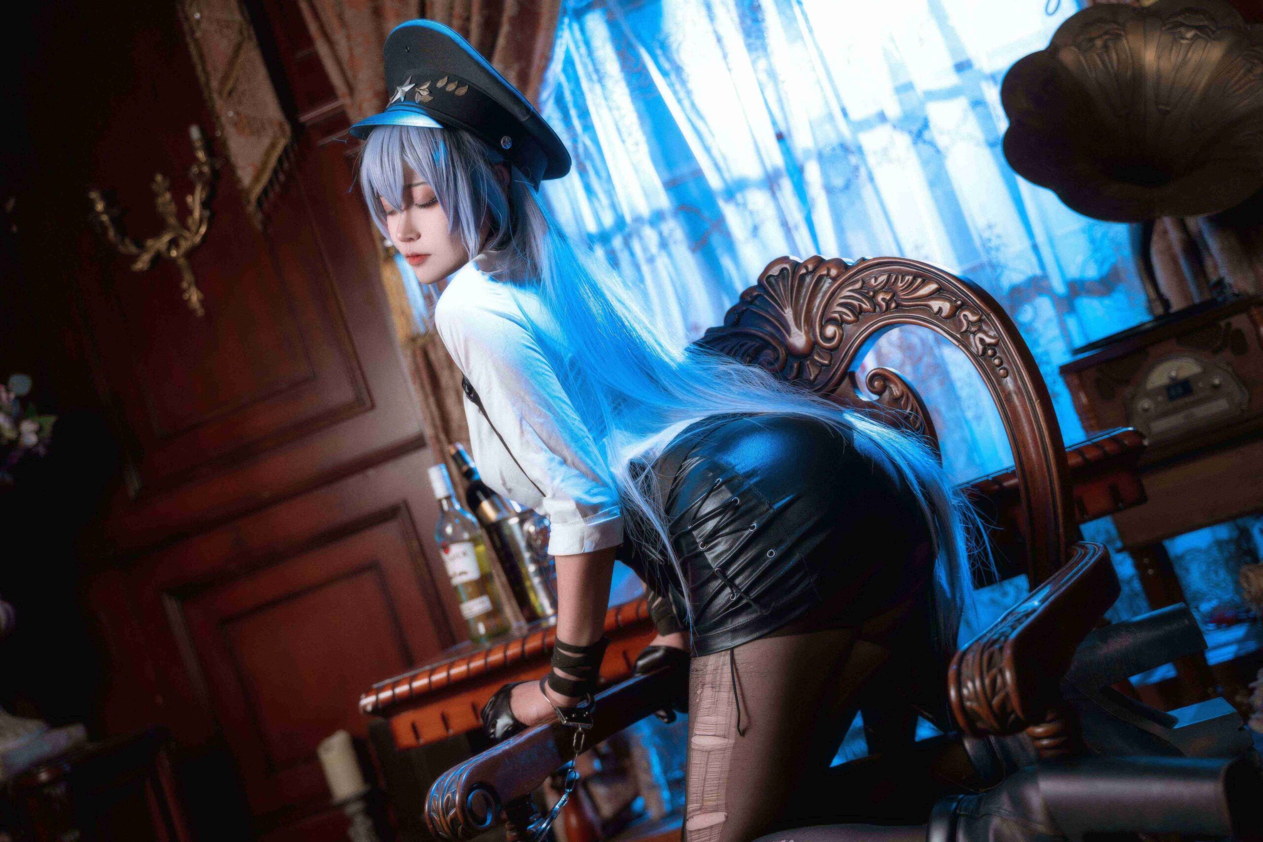 Seya-狮砸COSPLAY写真《碧蓝航线》甘古特·坚定的执行者