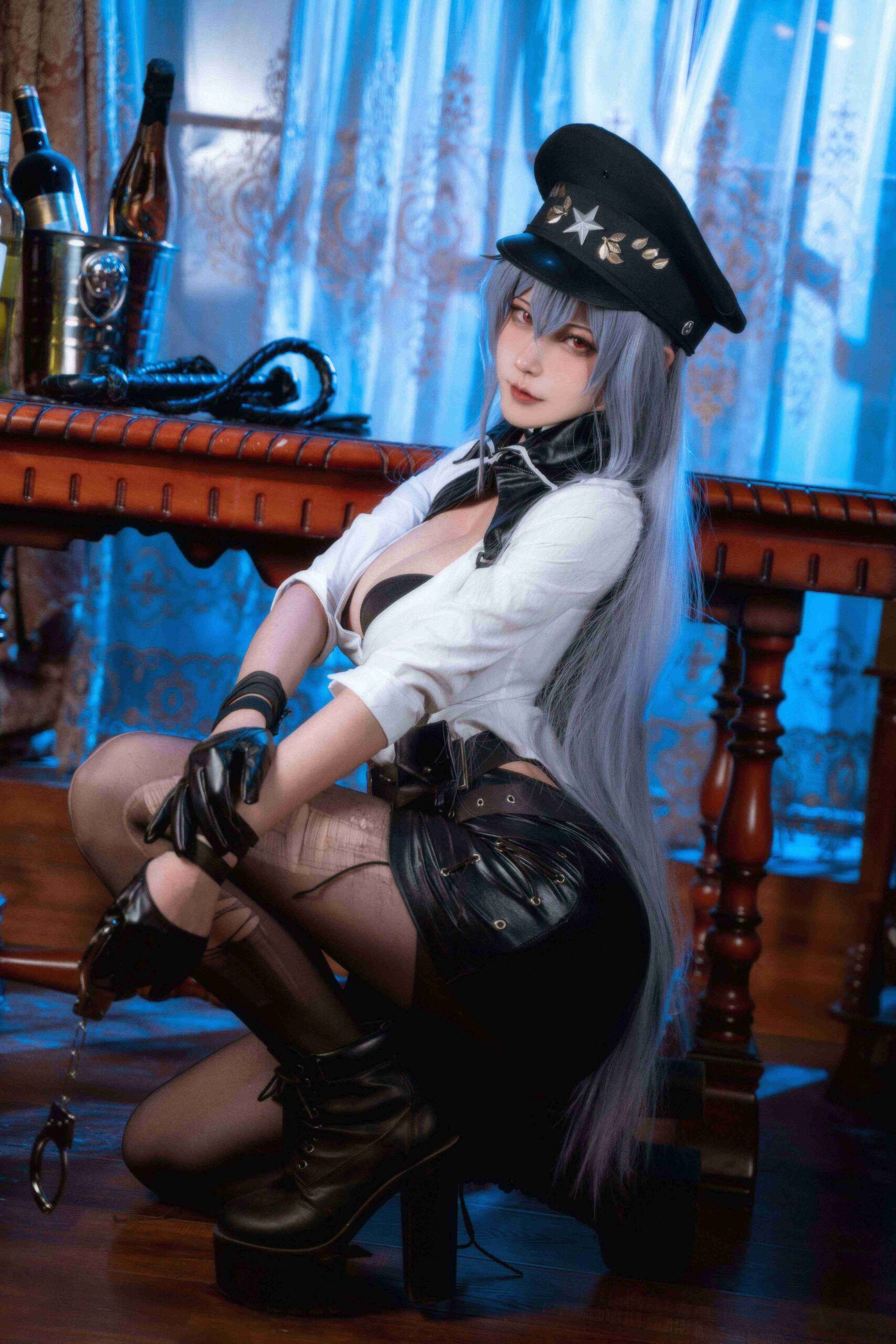 Seya-狮砸COSPLAY写真《碧蓝航线》甘古特·坚定的执行者