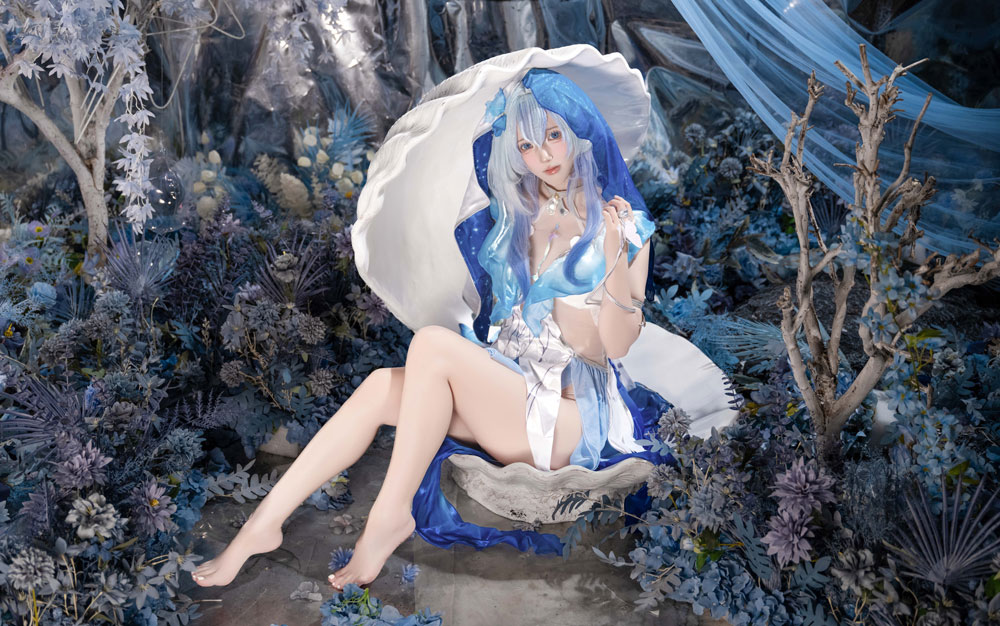 西园寺南歌《鸣潮》守岸人COSPLAY图片写真在线看