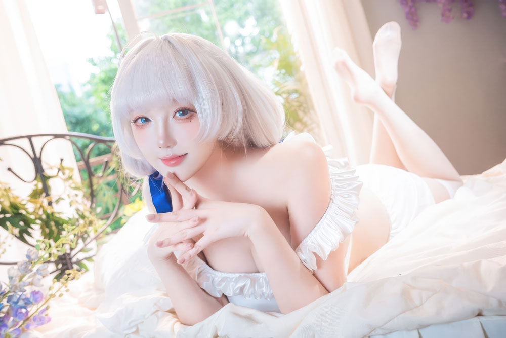 瓜希酱《碧蓝航线》光辉 辉光下的甜蜜COSPLAY图片写真在线