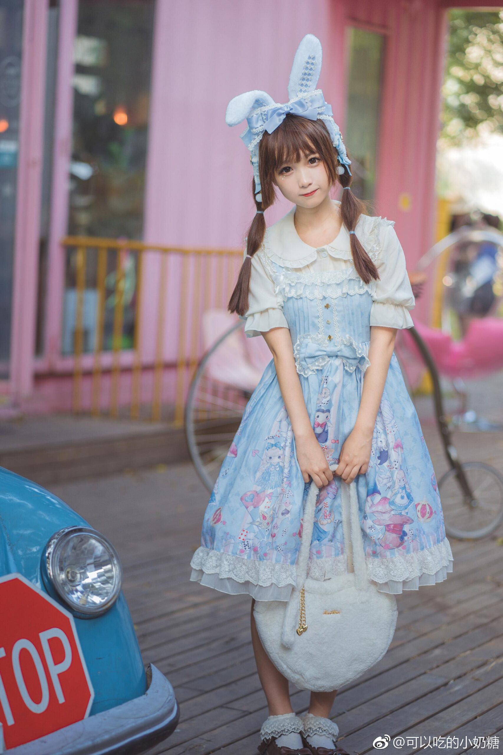 盛世美颜之洛丽塔：街头小女仆