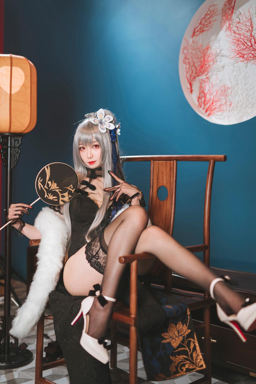 封疆疆v 路易九世旗袍COS美图在线