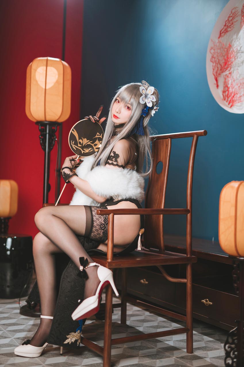 封疆疆v 路易九世旗袍COS美图在线