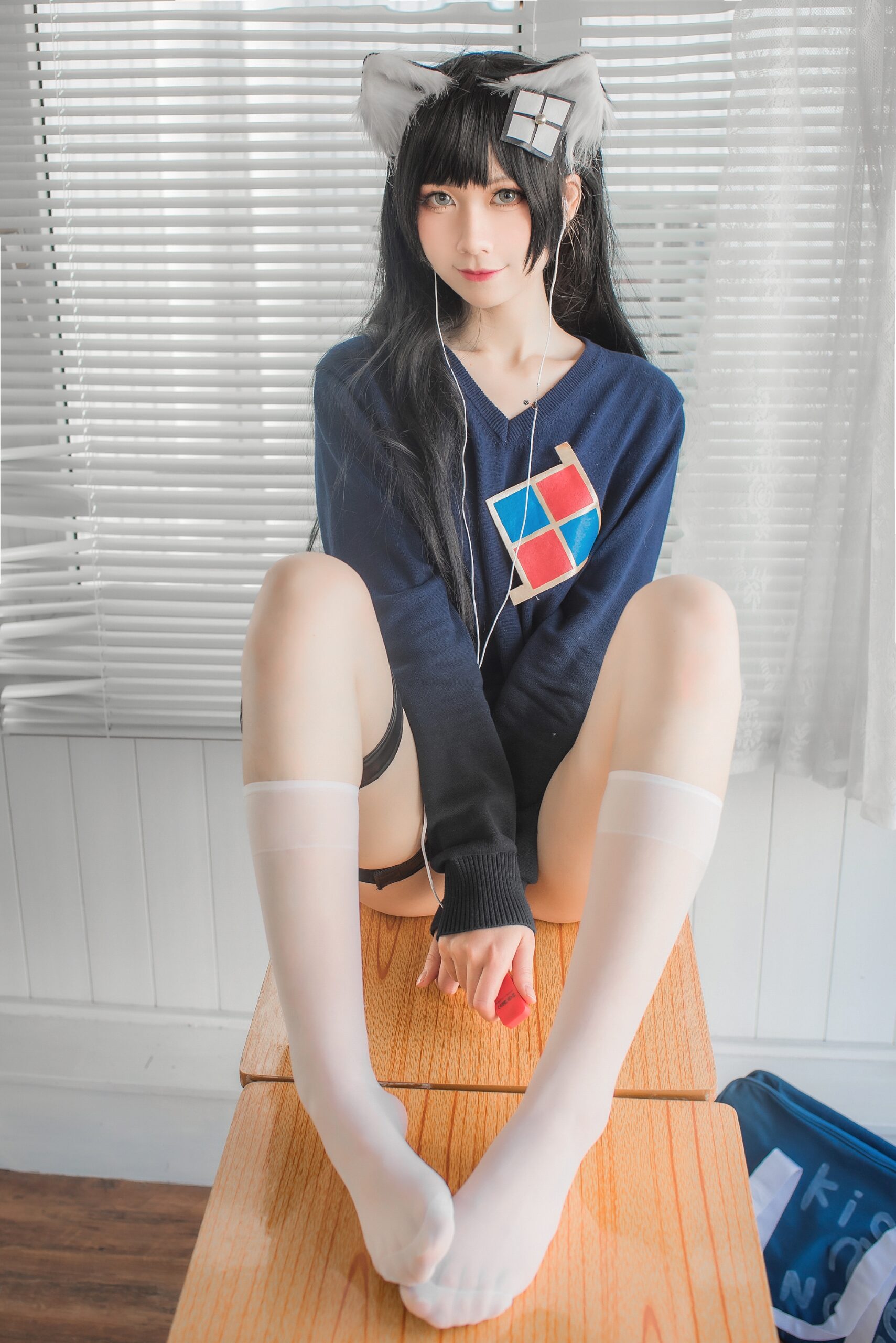 izumi泉桃子 纯白毕业季COS写真图片在线