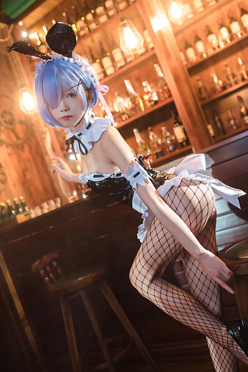 水淼aqua 雷姆COS写真图片在线欣赏 水淼aqua 雷姆COS写真图片在线欣赏