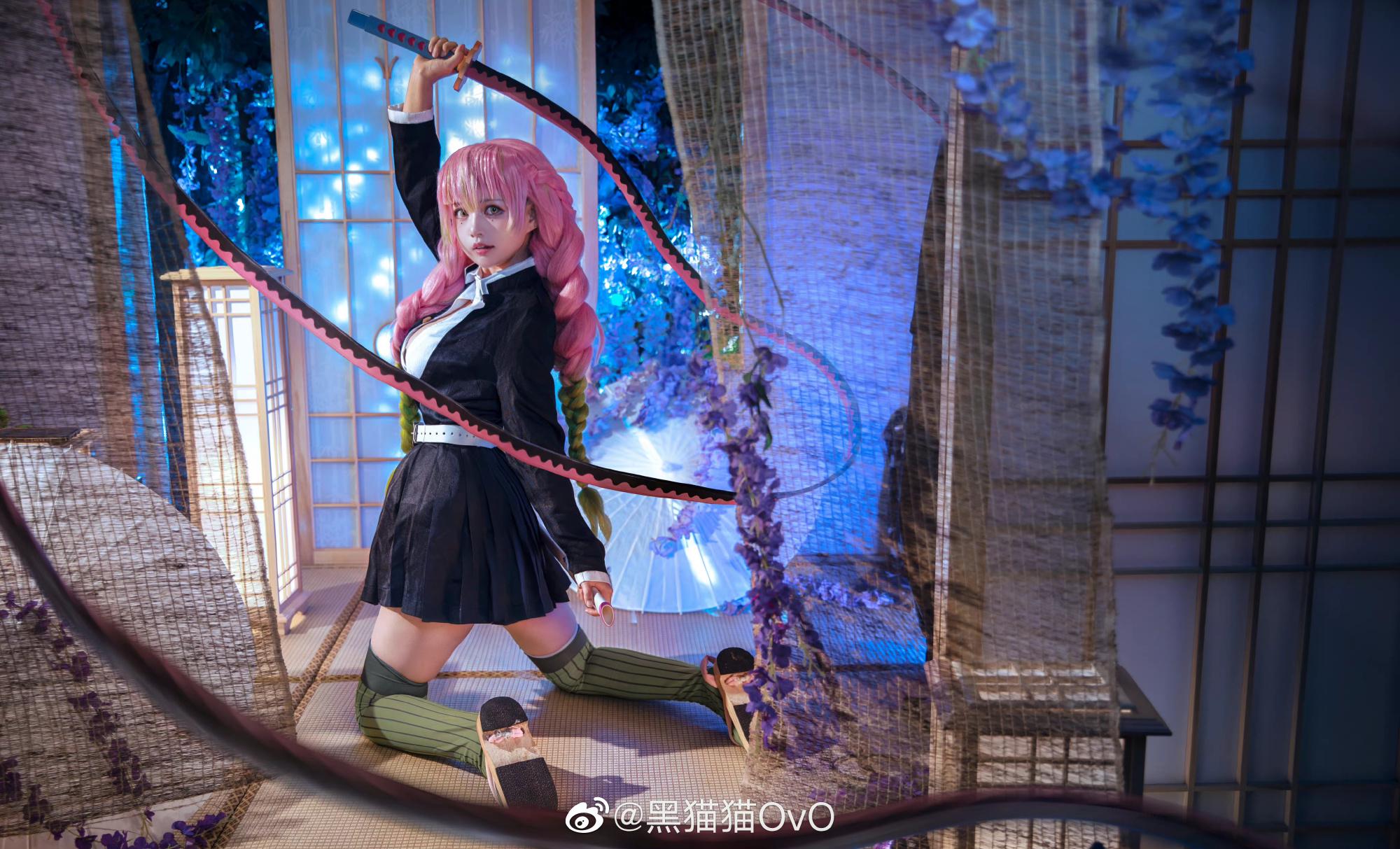 黑猫猫OvO《鬼灭之刃》“恋柱”甘露寺蜜璃COS