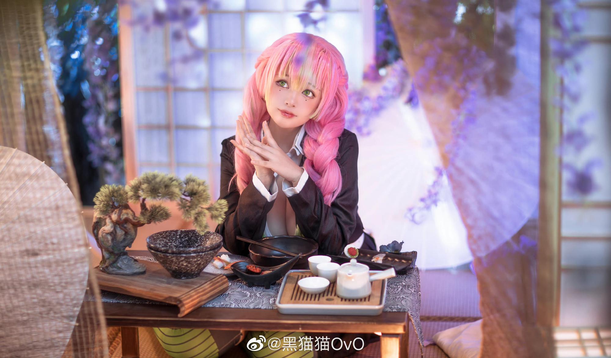 黑猫猫OvO《鬼灭之刃》“恋柱”甘露寺蜜璃COS