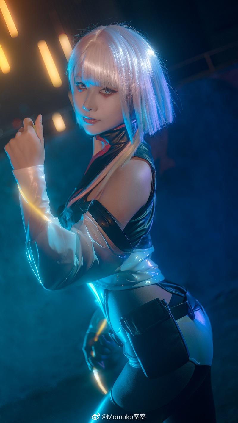Momoko葵葵 赛博朋克边缘行者Lucy露西COS美图 Momoko葵葵 赛博朋克边缘行者Lucy露西COS美图