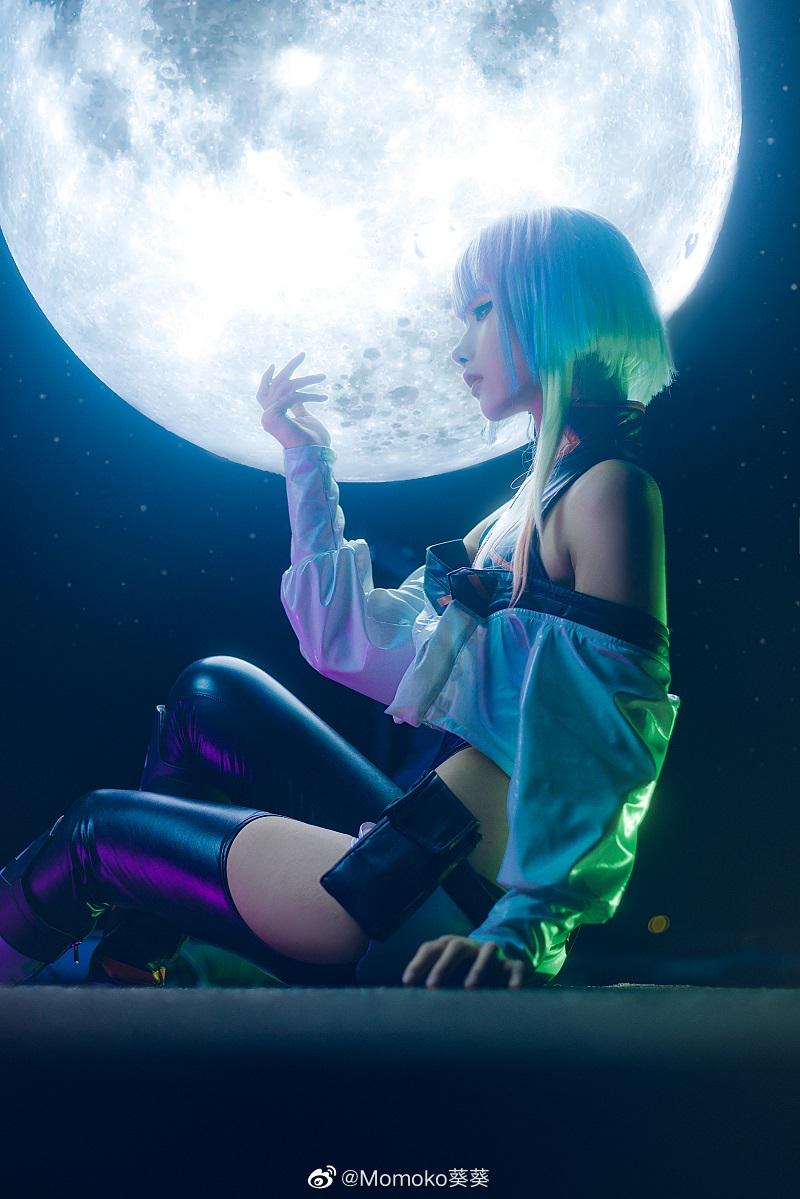 Momoko葵葵 赛博朋克边缘行者Lucy露西COS美图 Momoko葵葵 赛博朋克边缘行者Lucy露西COS美图