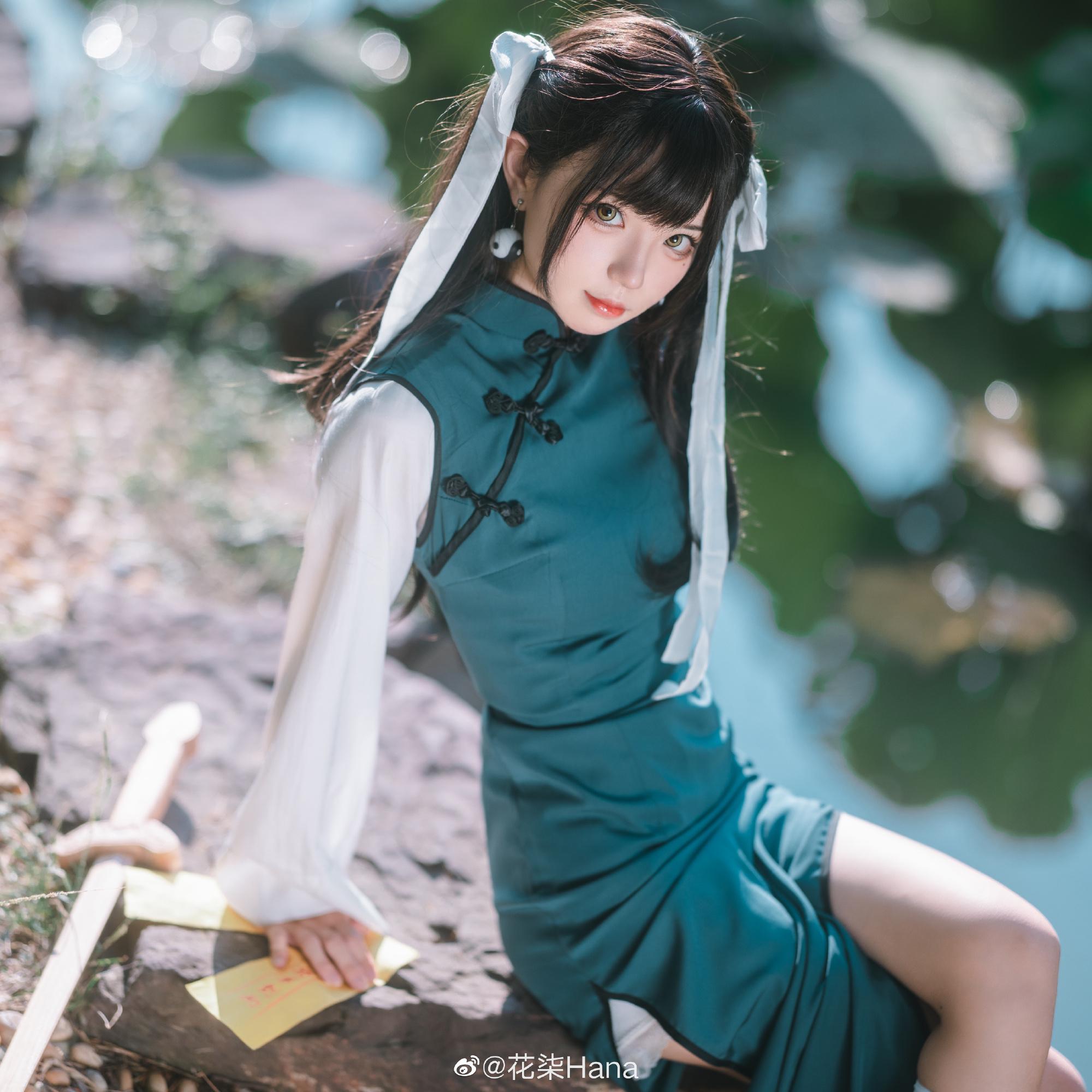 花柒Hana 驱鬼道士药指动漫COS图片 花柒Hana 驱鬼道士药指动漫COS图片