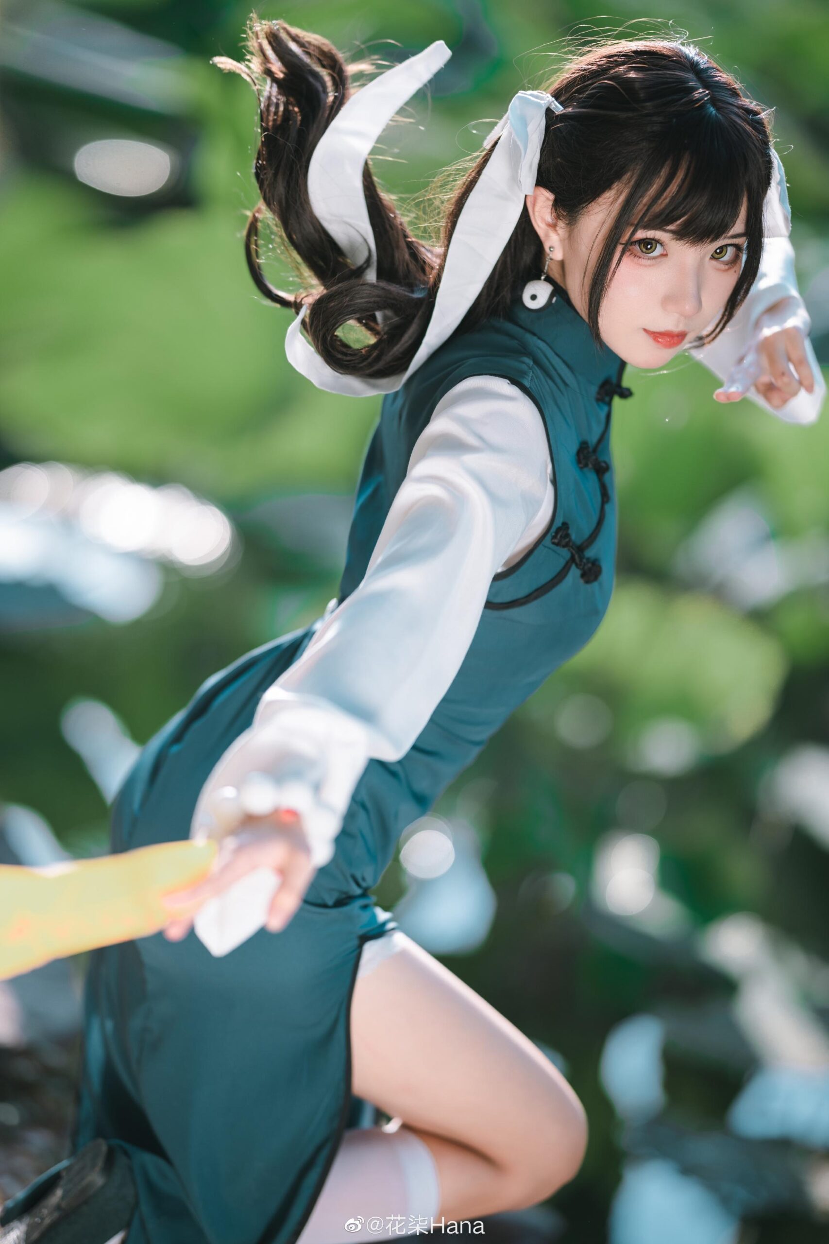 花柒Hana 驱鬼道士药指动漫COS图片 花柒Hana 驱鬼道士药指动漫COS图片