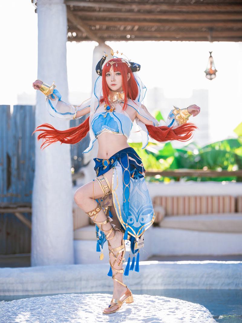 大肉丸Amiee《原神》妮露cosplay图片
