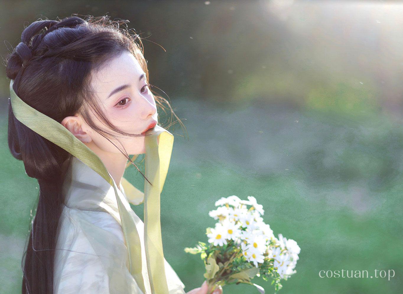 AAAyu阿玉 古风汉服写真欣赏