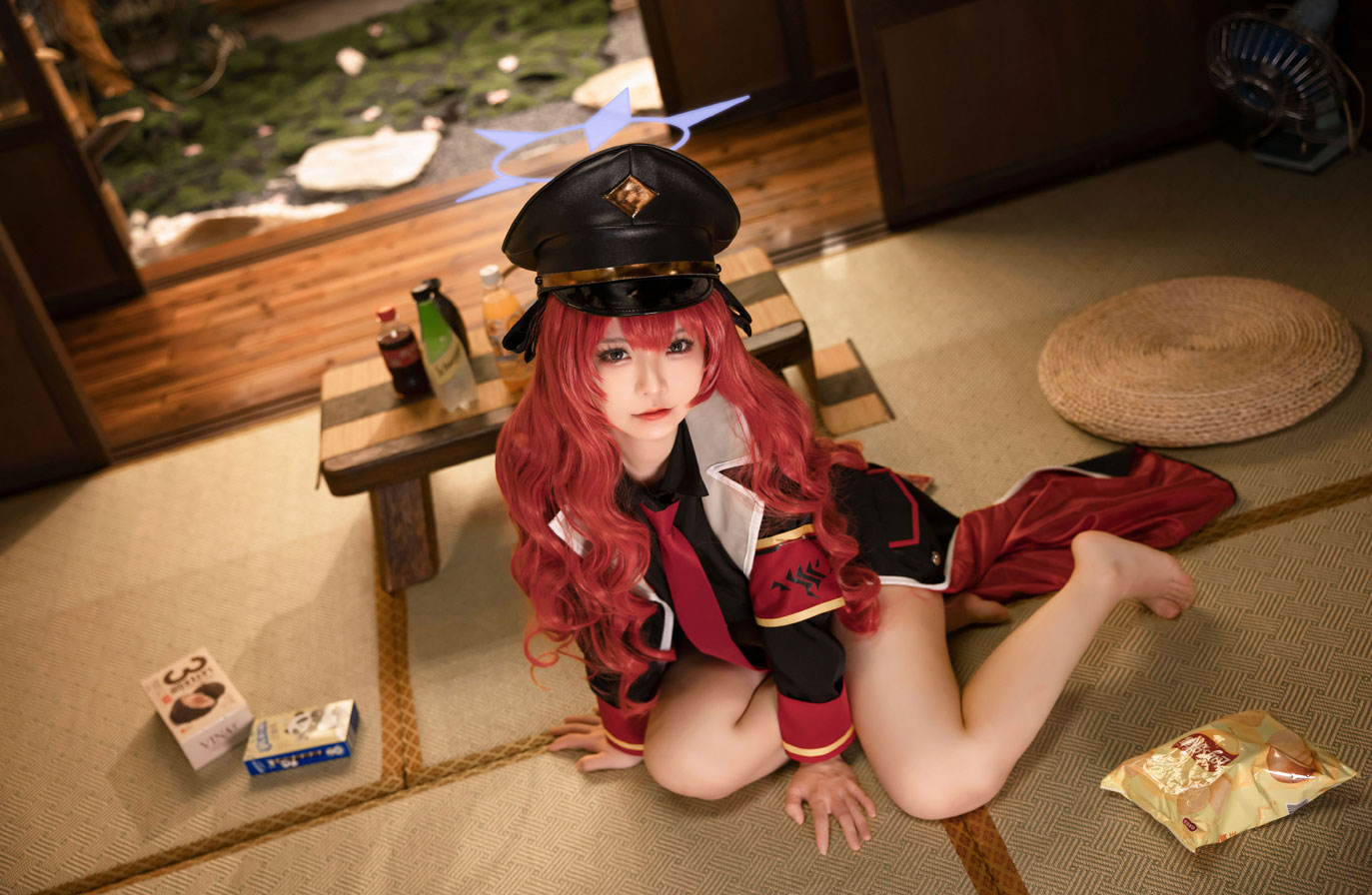 G44不会受伤《碧蓝档案》伊吕波COS美图推荐