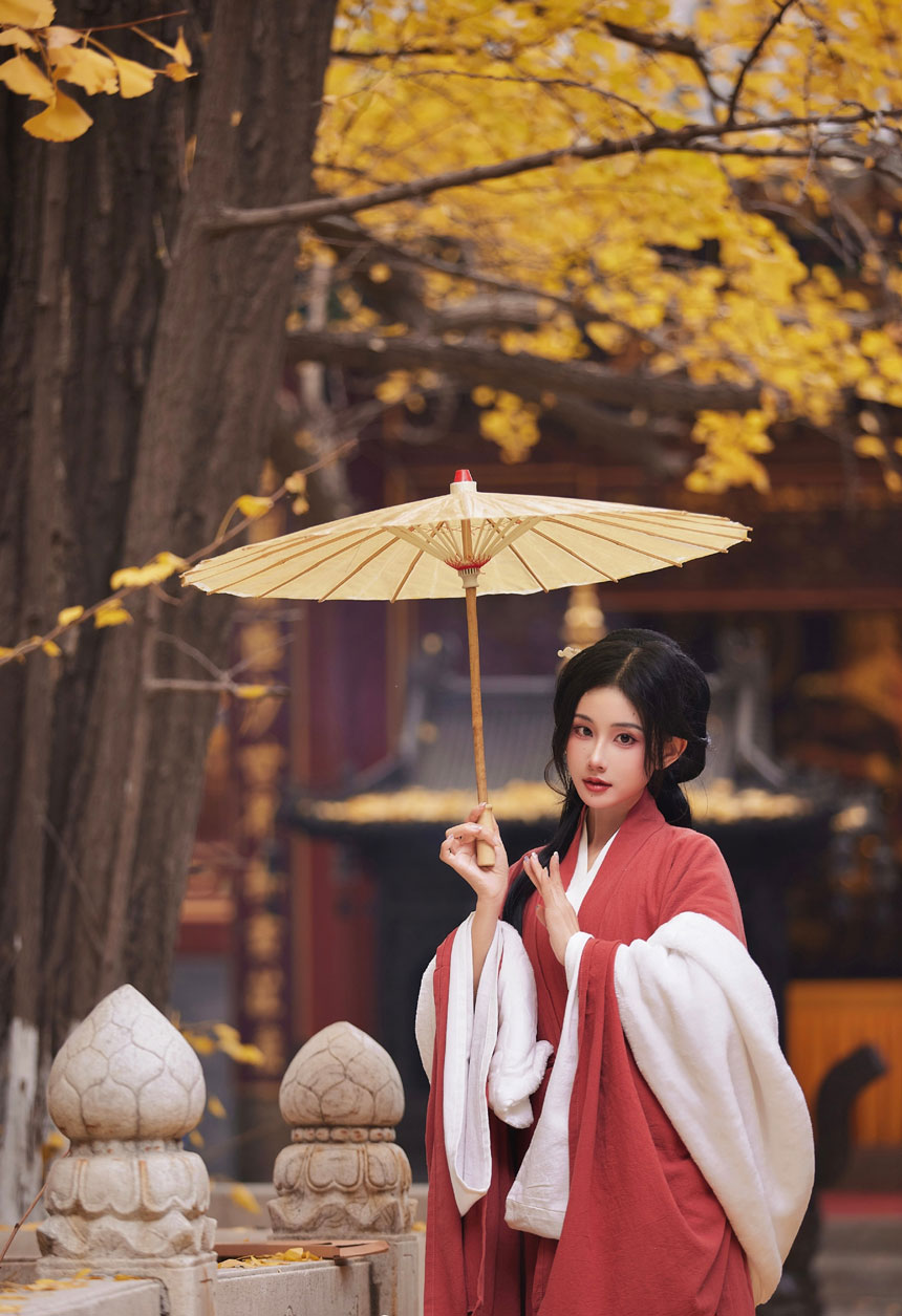 古风COSER AAAyu阿玉 最新汉服写真欣赏