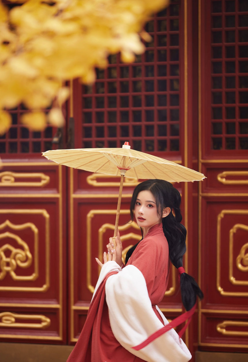 古风COSER AAAyu阿玉 最新汉服写真欣赏