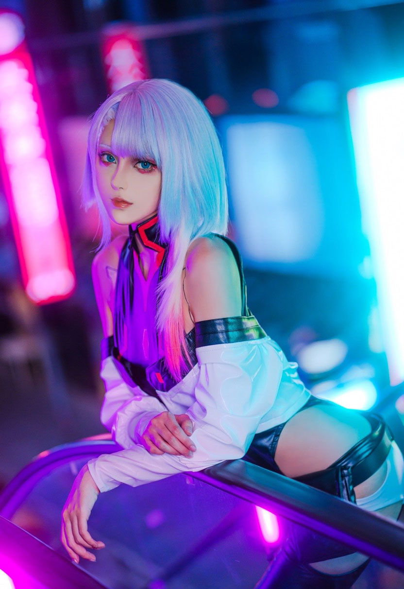 奶狮_《赛博朋克边缘行者》Lucy露西COS美图 奶狮_《赛博朋克边缘行者》Lucy露西COS美图