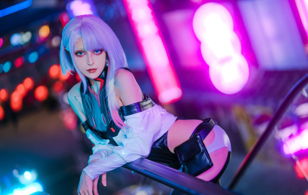 奶狮_《赛博朋克边缘行者》Lucy露西COS美图 奶狮_《赛博朋克边缘行者》Lucy露西COS美图