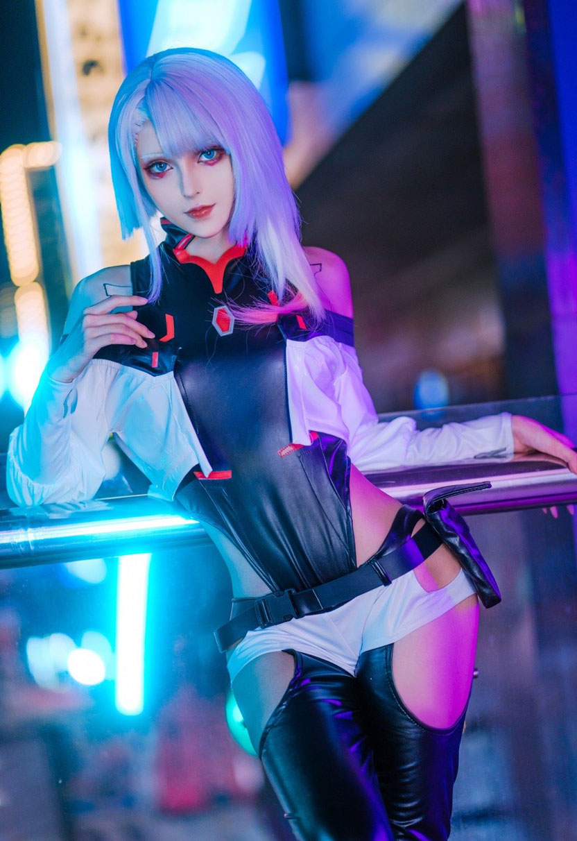 奶狮_《赛博朋克边缘行者》Lucy露西COS美图 奶狮_《赛博朋克边缘行者》Lucy露西COS美图