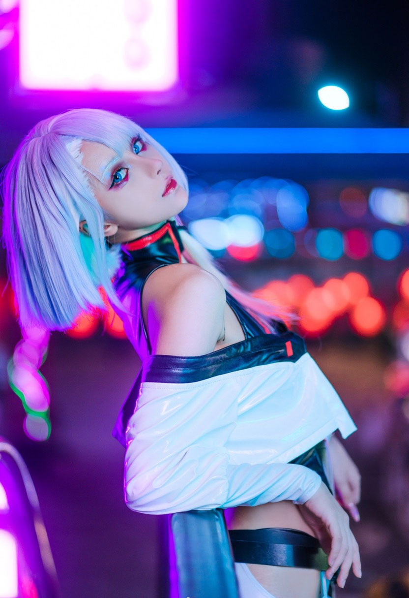 奶狮_《赛博朋克边缘行者》Lucy露西COS美图 奶狮_《赛博朋克边缘行者》Lucy露西COS美图