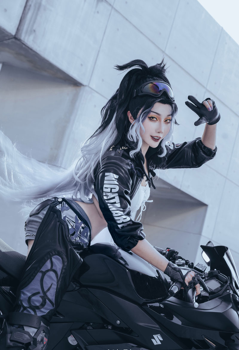 如月灰《非匿名指令》夜骑士COS美图