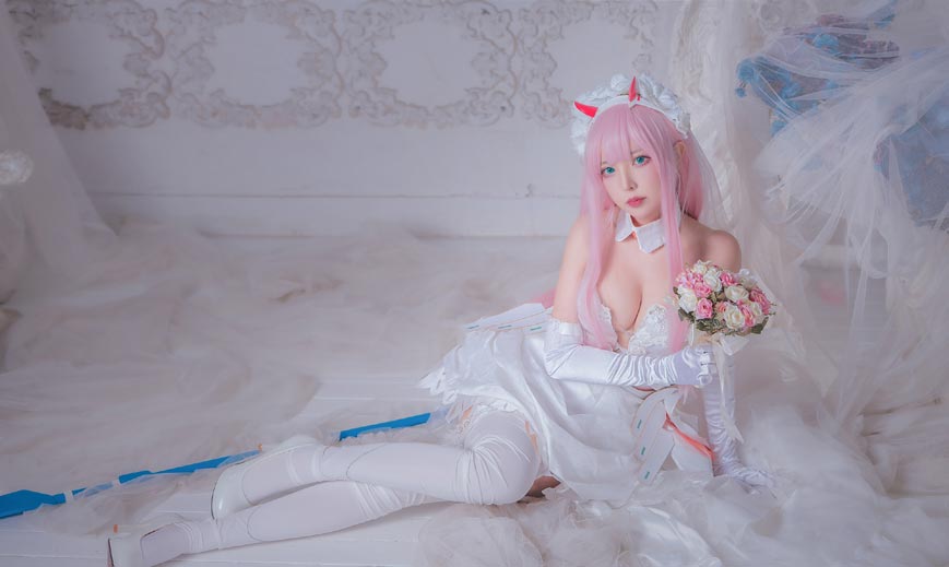 妍子坚不可摧最新COS花嫁鉴赏