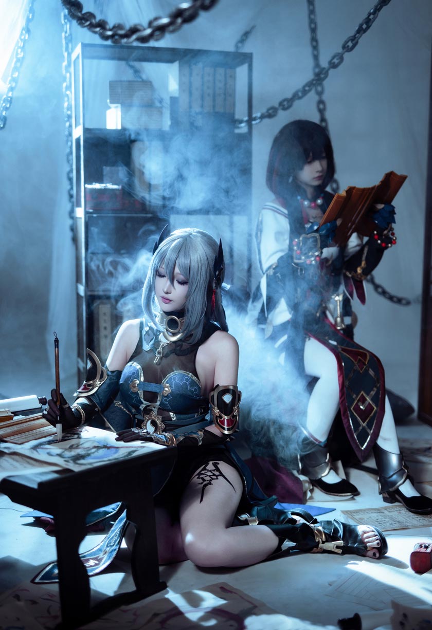 小南宫zzZ最新作品《崩坏:星穹铁道》寒鸦COS